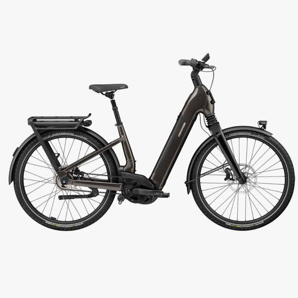 Bicicleta elétrica urbana Cannondale Mavaro 2 Low StepThru preta