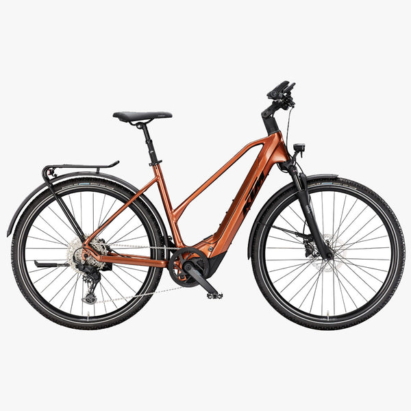 Bicicleta de trekking elétrica KTM Macina Cross CX 820 LFC D Terra