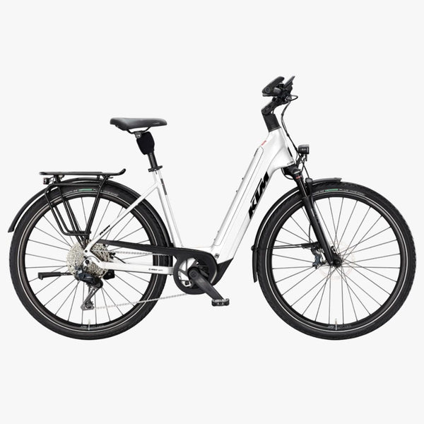 Bicicleta elétrica de trekking KTM Macina Style 820 H branca