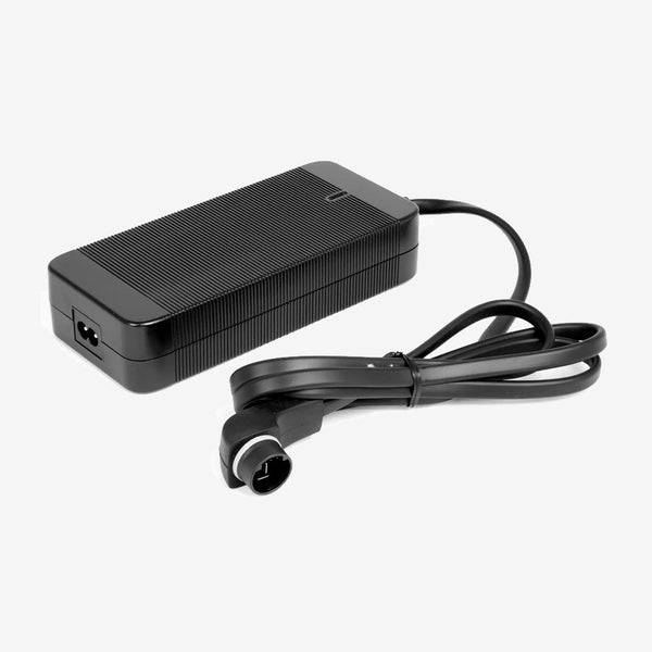 Carregador de Bateria Yamaha 630WH TETE 90° 2021 